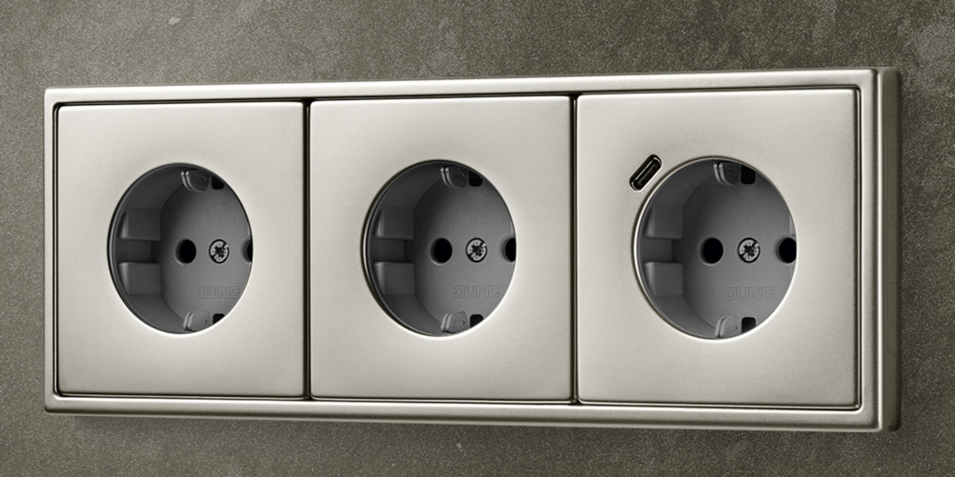 SCHUKO® Steckdosen mit USB bei BeKuLux GmbH & Co.KG in Riepsdorf